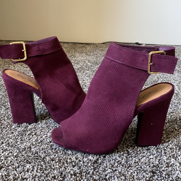 Maroon open-toe heeled bootie - Picture 2 of 3